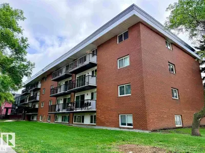 Photo 1 of #102 10149 83 AV NW