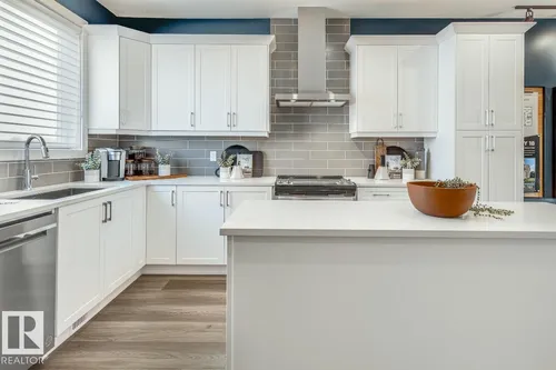 17212 2 ST NW