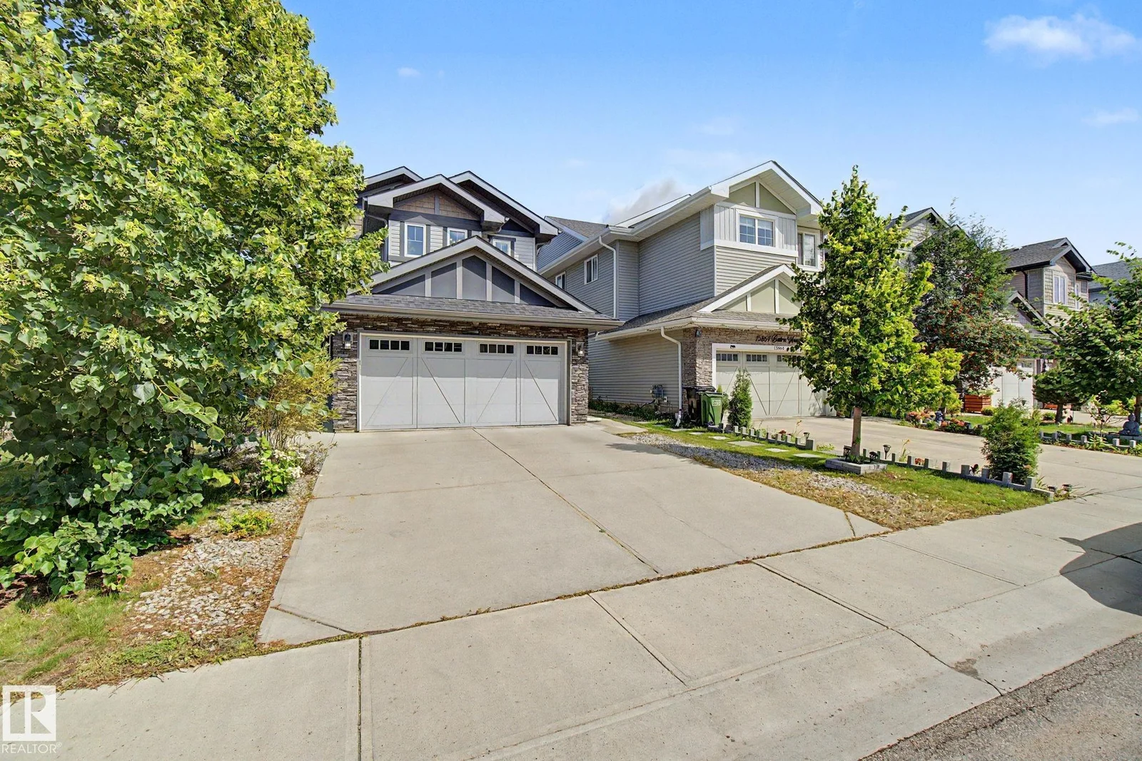 15868 10 AV SW, Edmonton