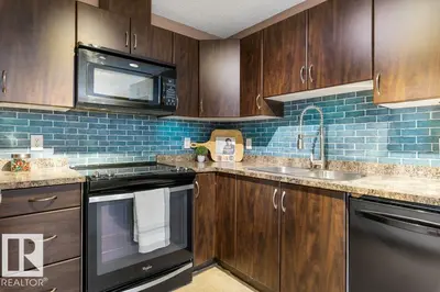 Photo 2 of #307 9910 107 ST