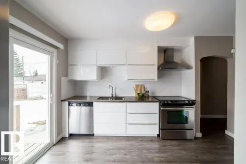 12228 134 ST NW