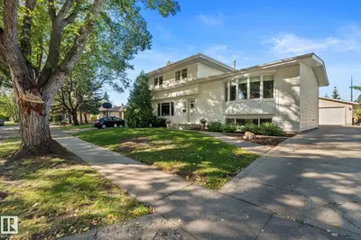 Photo 1 of 15716 78A AV NW