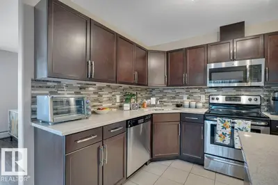 Photo 4 of #114 11615 ELLERSLIE RD SW