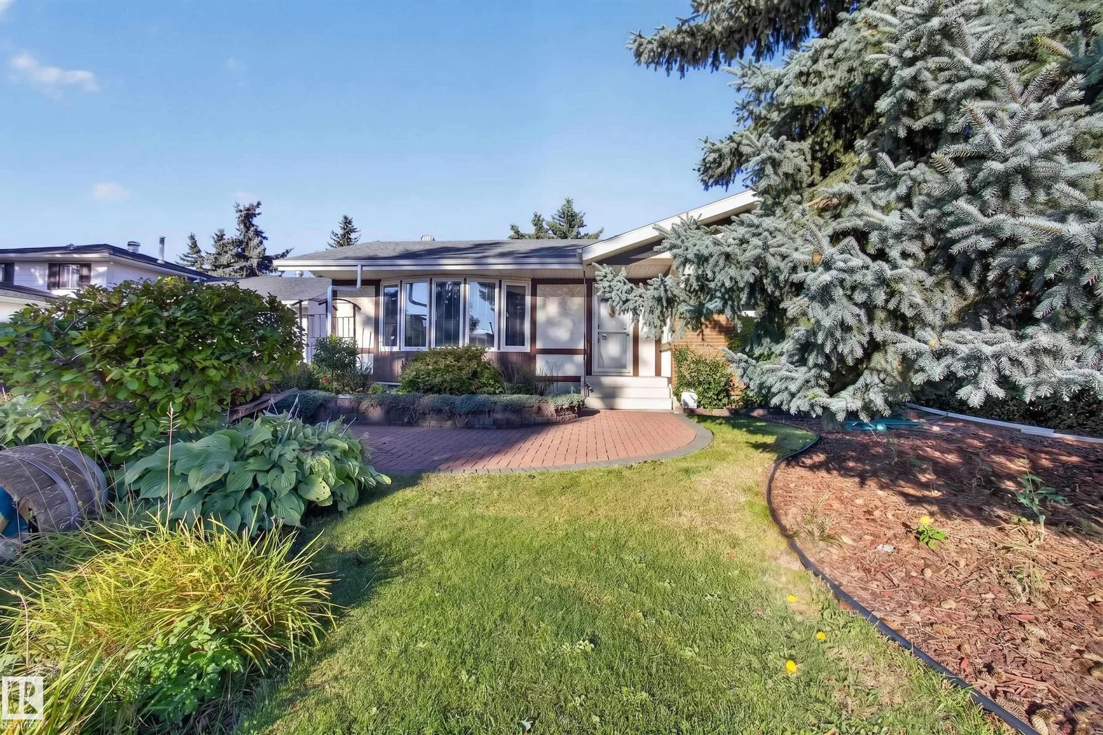 3918 103B ST NW, Edmonton