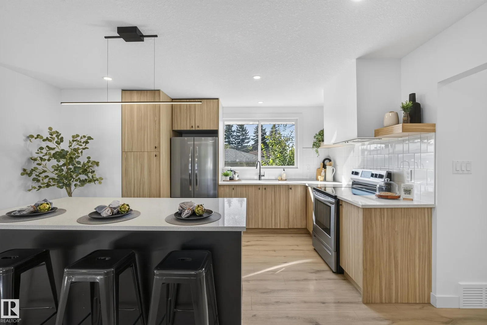 11411 MALMO RD NW, Edmonton