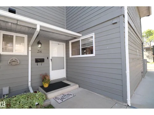 #26 4610 17 AV NW
