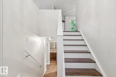 Photo 3 of #30 4630 17 AV NW