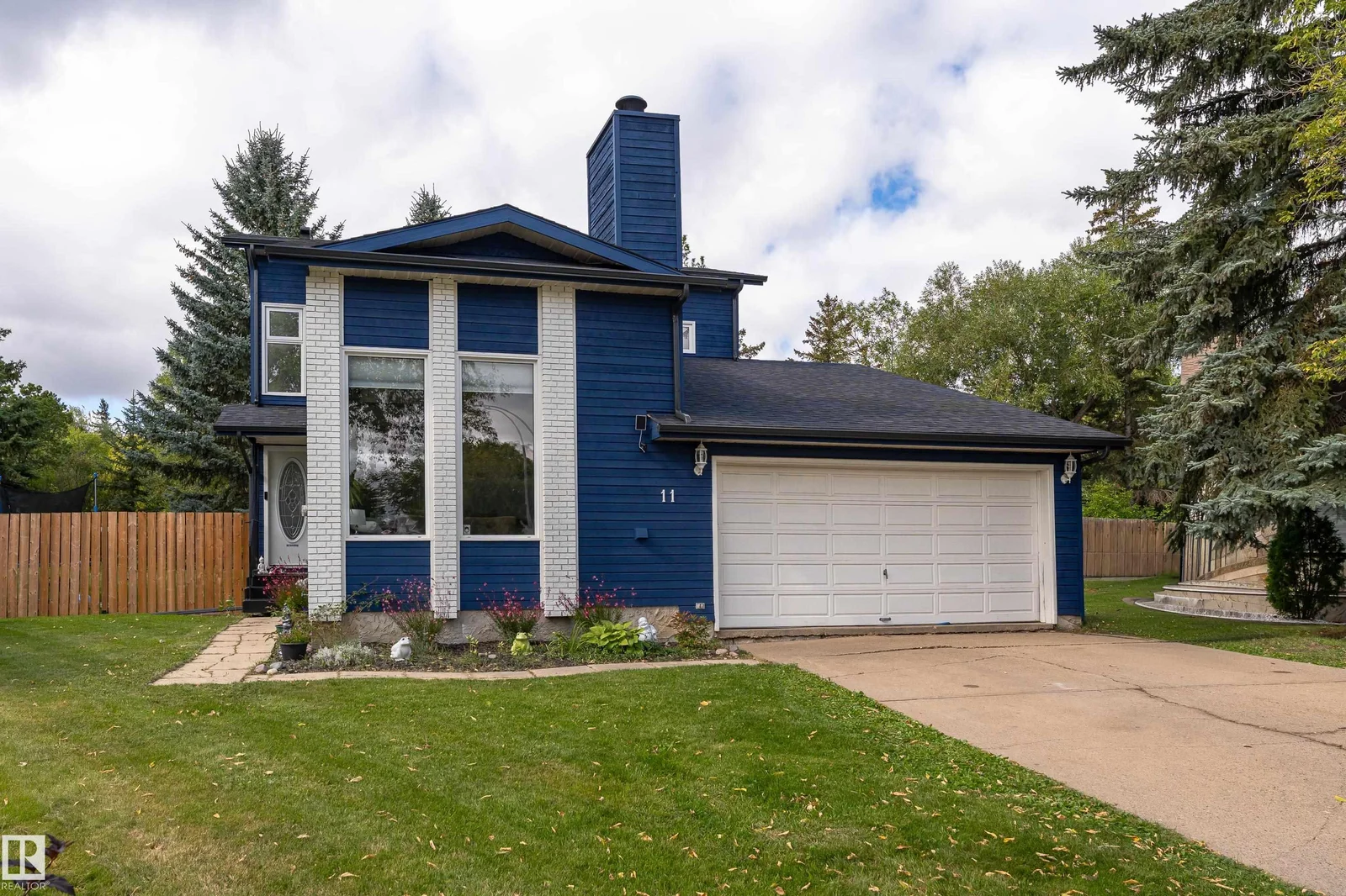 11 PATTERSON CR, St. Albert