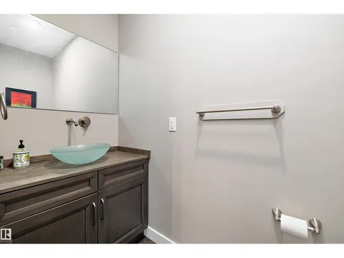 12211 57 ST NW