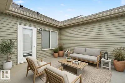 Photo 2 of 11929 35 AV SW