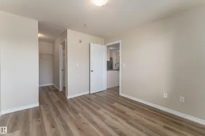 Photo 3 of #214 4309 33 ST
