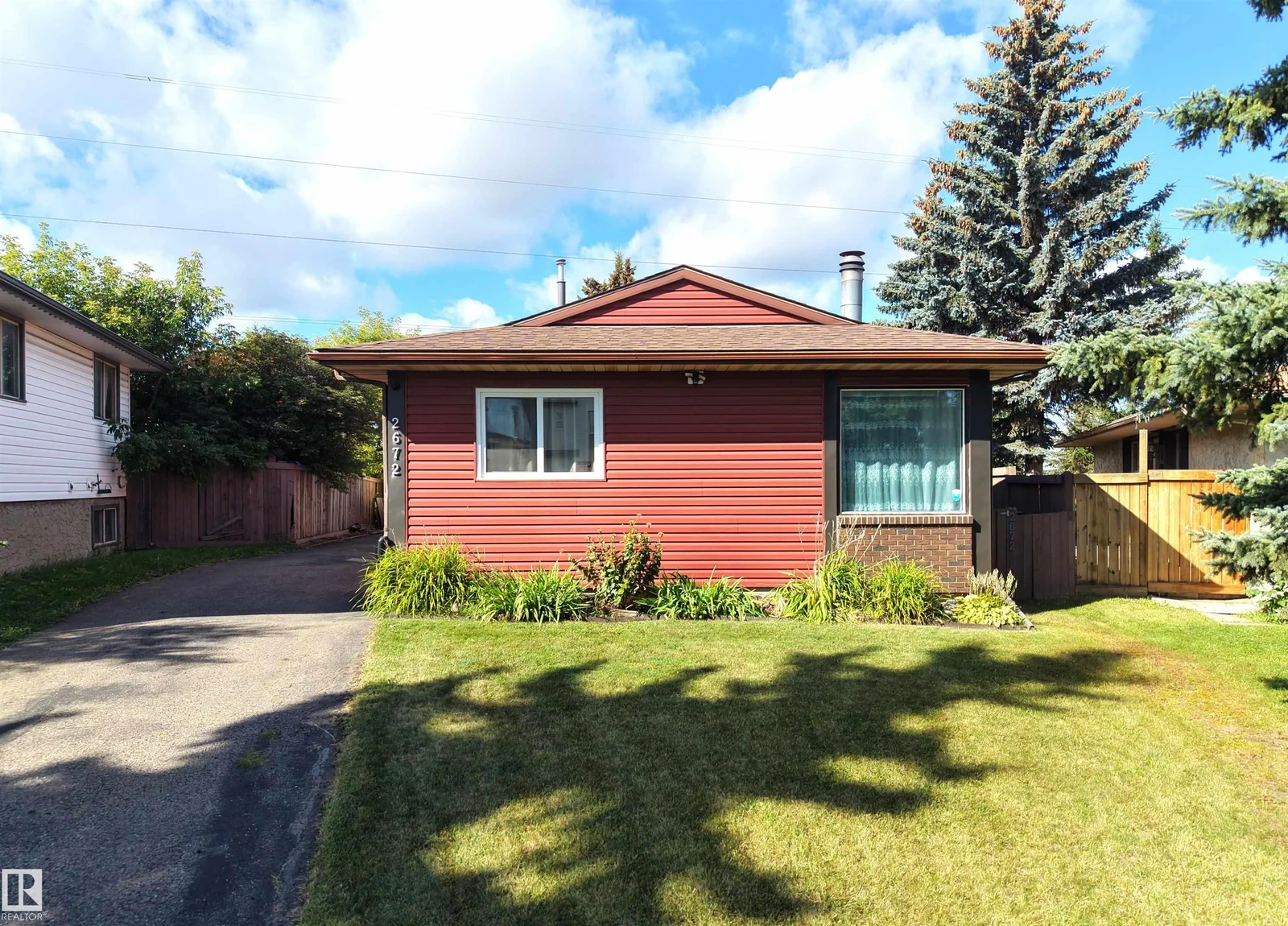 2672 89 ST NW, Edmonton