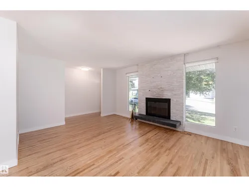 10415 39A AV NW