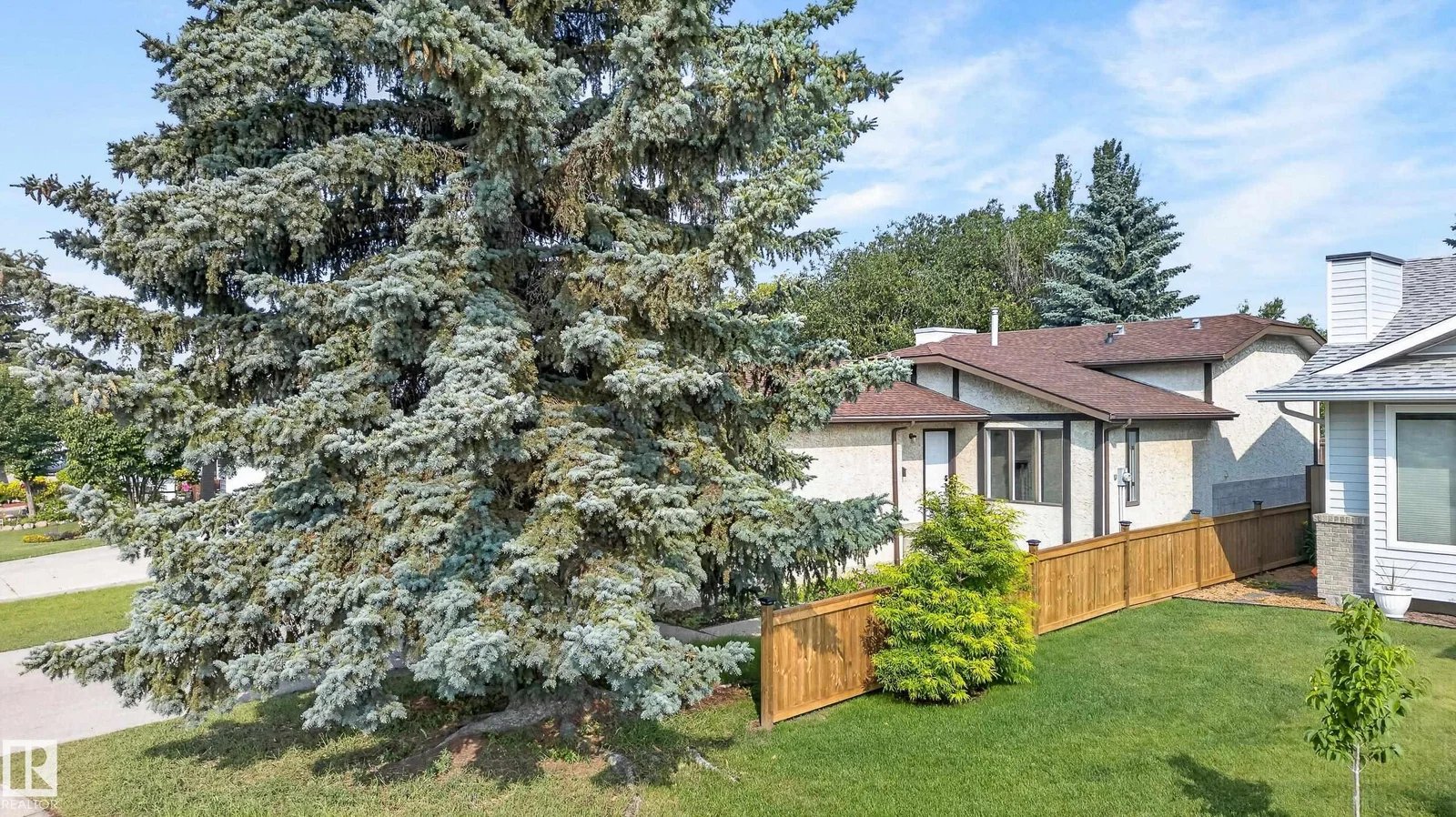 3722 34A AV NW NW, Edmonton
