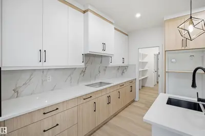 Photo 3 of 13123 187 AV NW