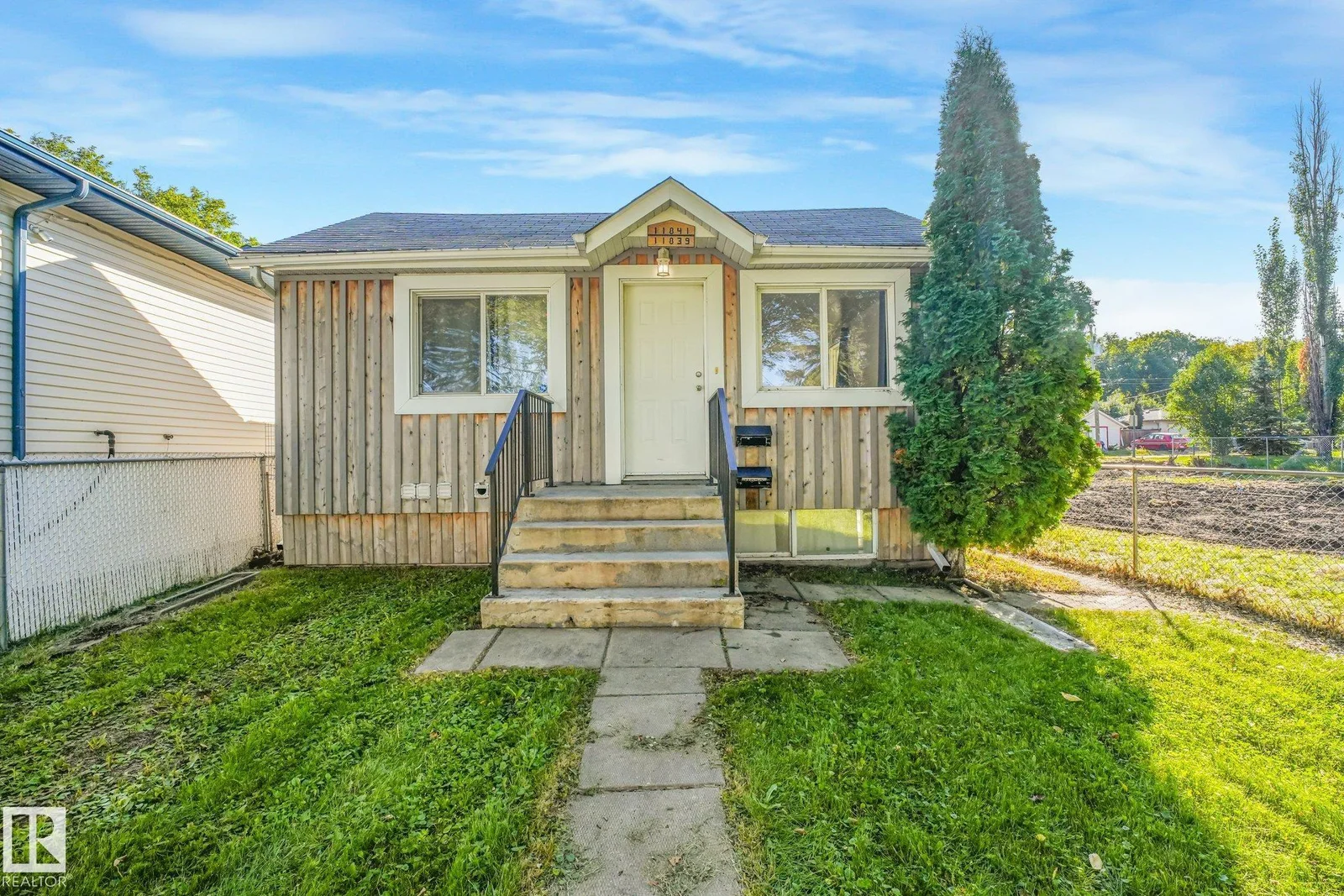 11841 71 ST NW, Edmonton