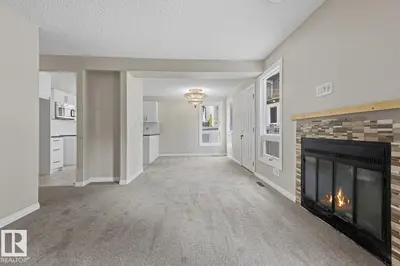 Photo 2 of 10621 BEAUMARIS RD NW
