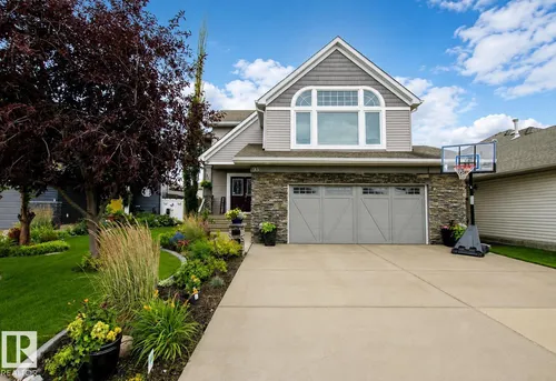 93 RIDGEBROOK CL