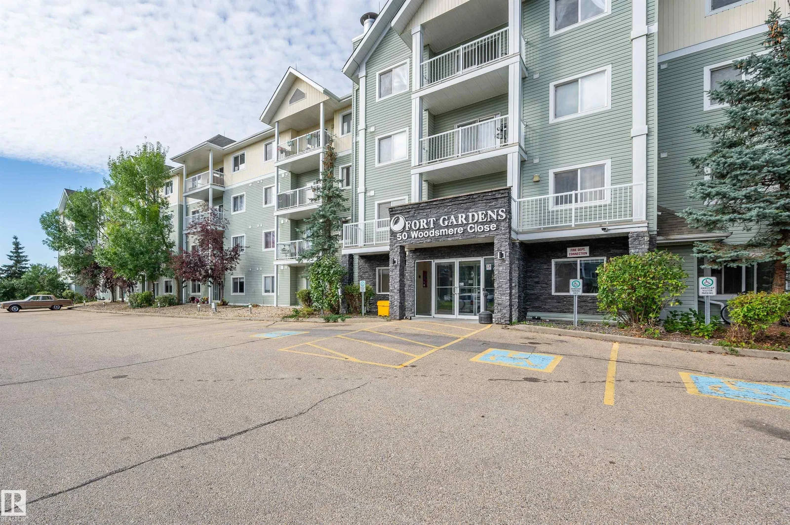 #130 50 WOODSMERE CL, Fort Saskatchewan