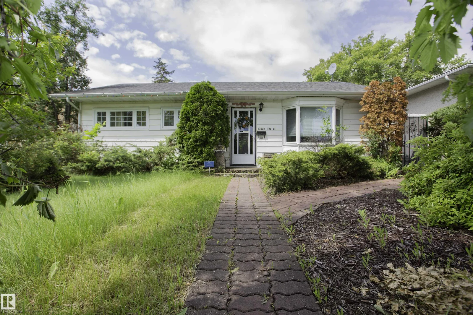 13032 120 ST NW NW, Edmonton