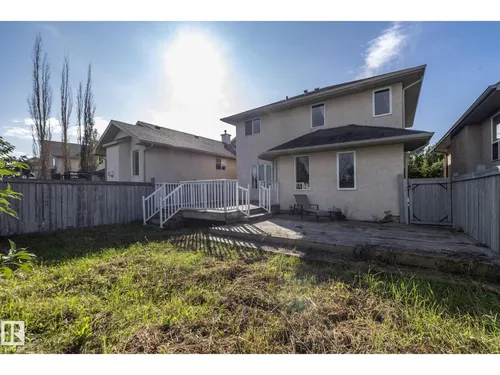 10620 183 AV NW