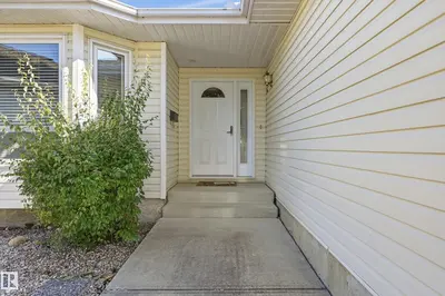 Photo 1 of 11102 11A AV NW