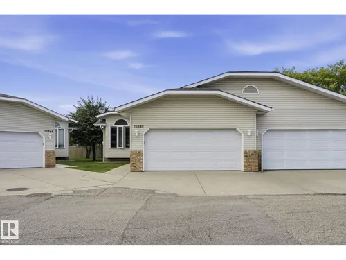 10840 25 AV NW