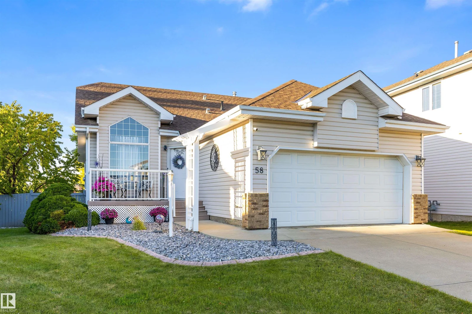 58 HARCOURT CR, St. Albert