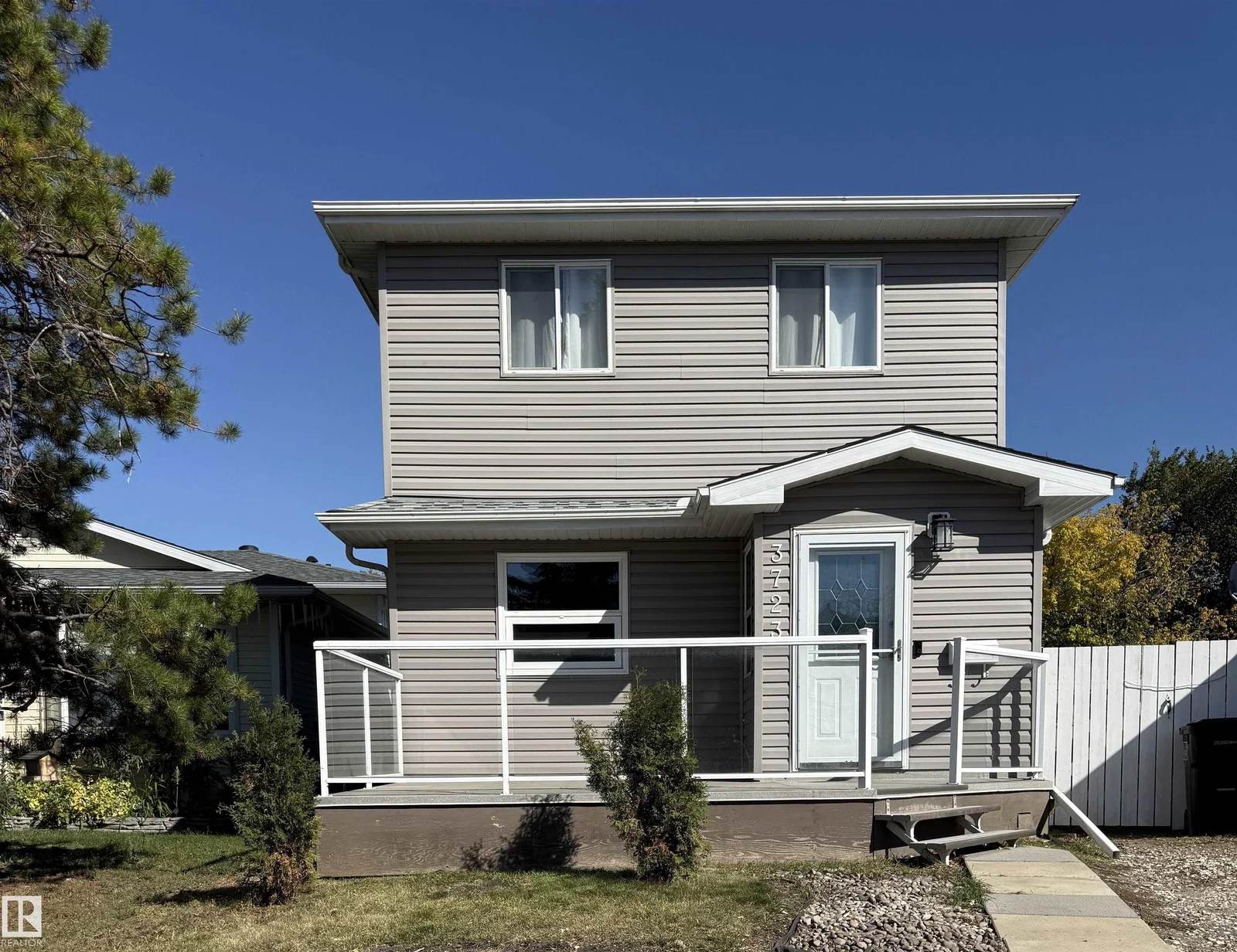 3723 46 ST NW NW, Edmonton