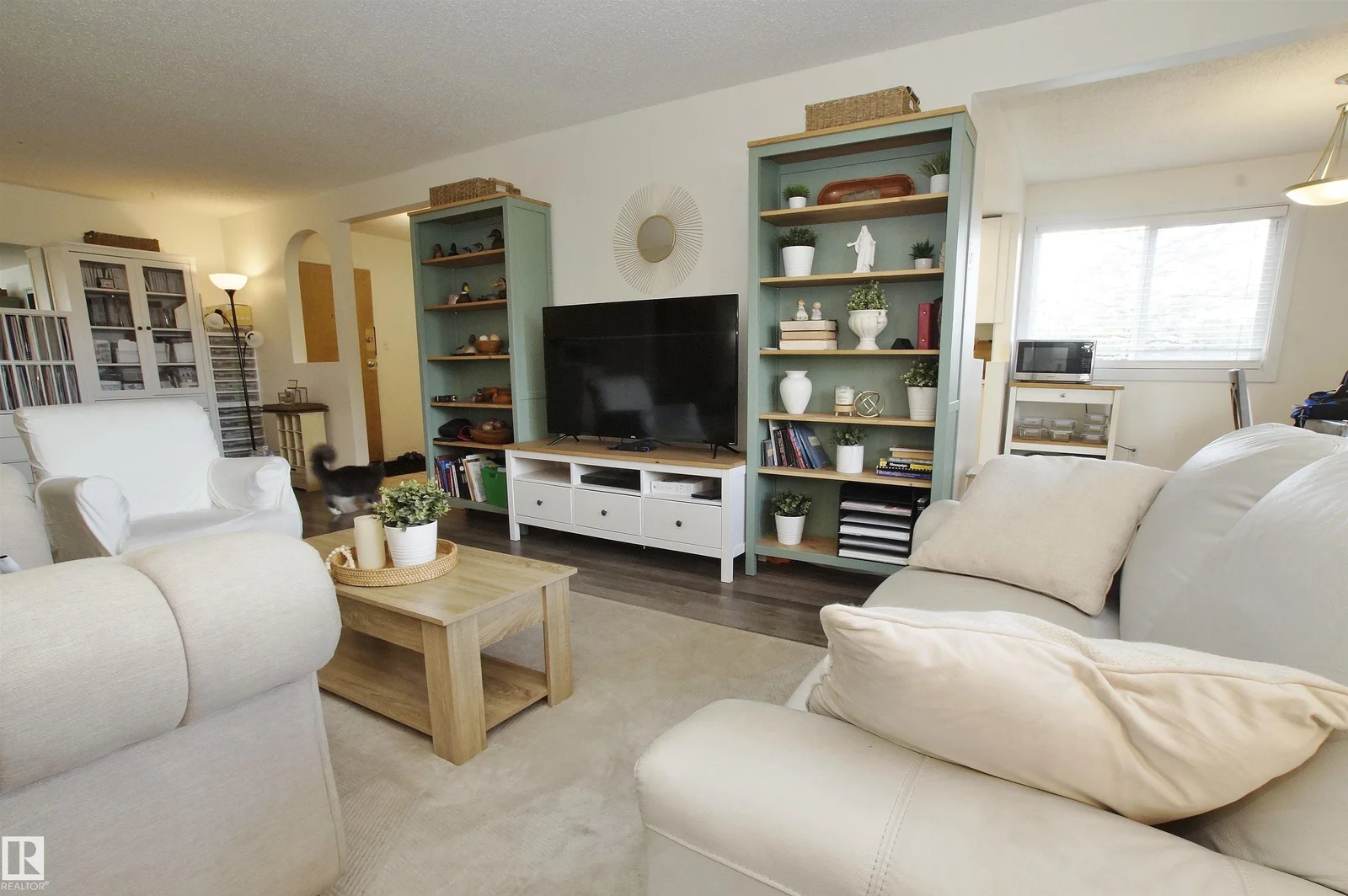 #235 4404 122 ST NW, Edmonton
