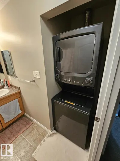 Photo 3 of #331 3425 19 ST NW NW