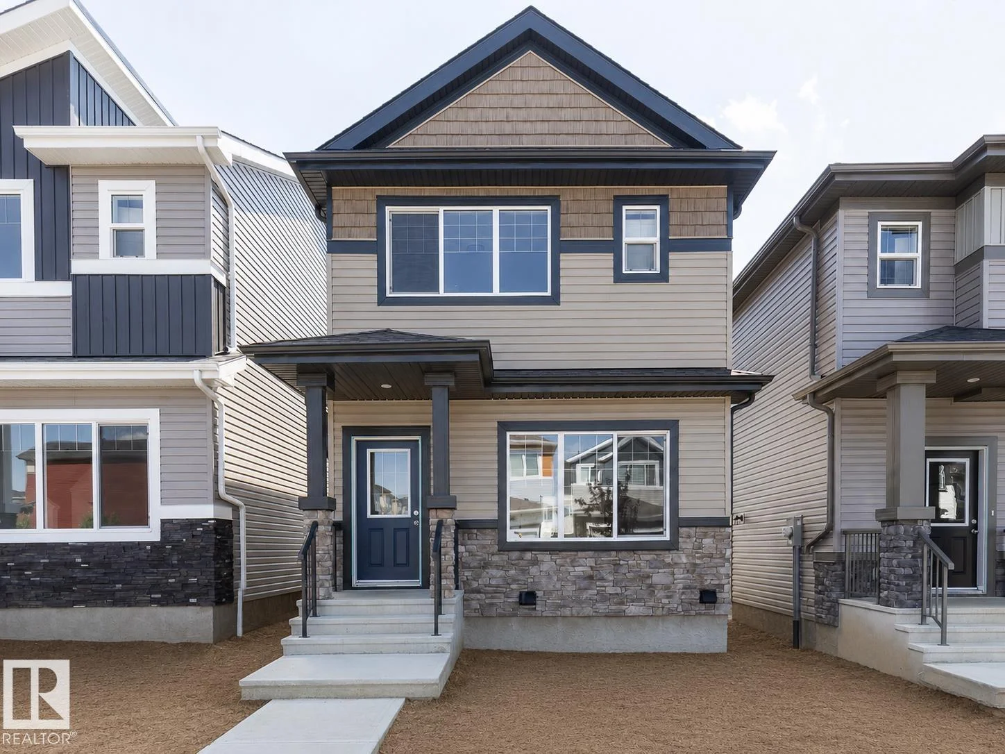 3611 TRIOMPHE BV, Beaumont