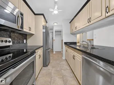 Photo 4 of #437 16311 95 ST NW
