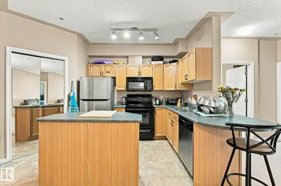 Photo 2 of #403 10046 110 ST NW