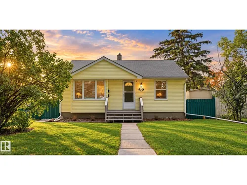 11836 62 ST NW