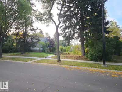 Photo 1 of 13567 107A AV NW