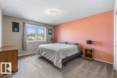 Photo 4 of 12217 177 AV NW
