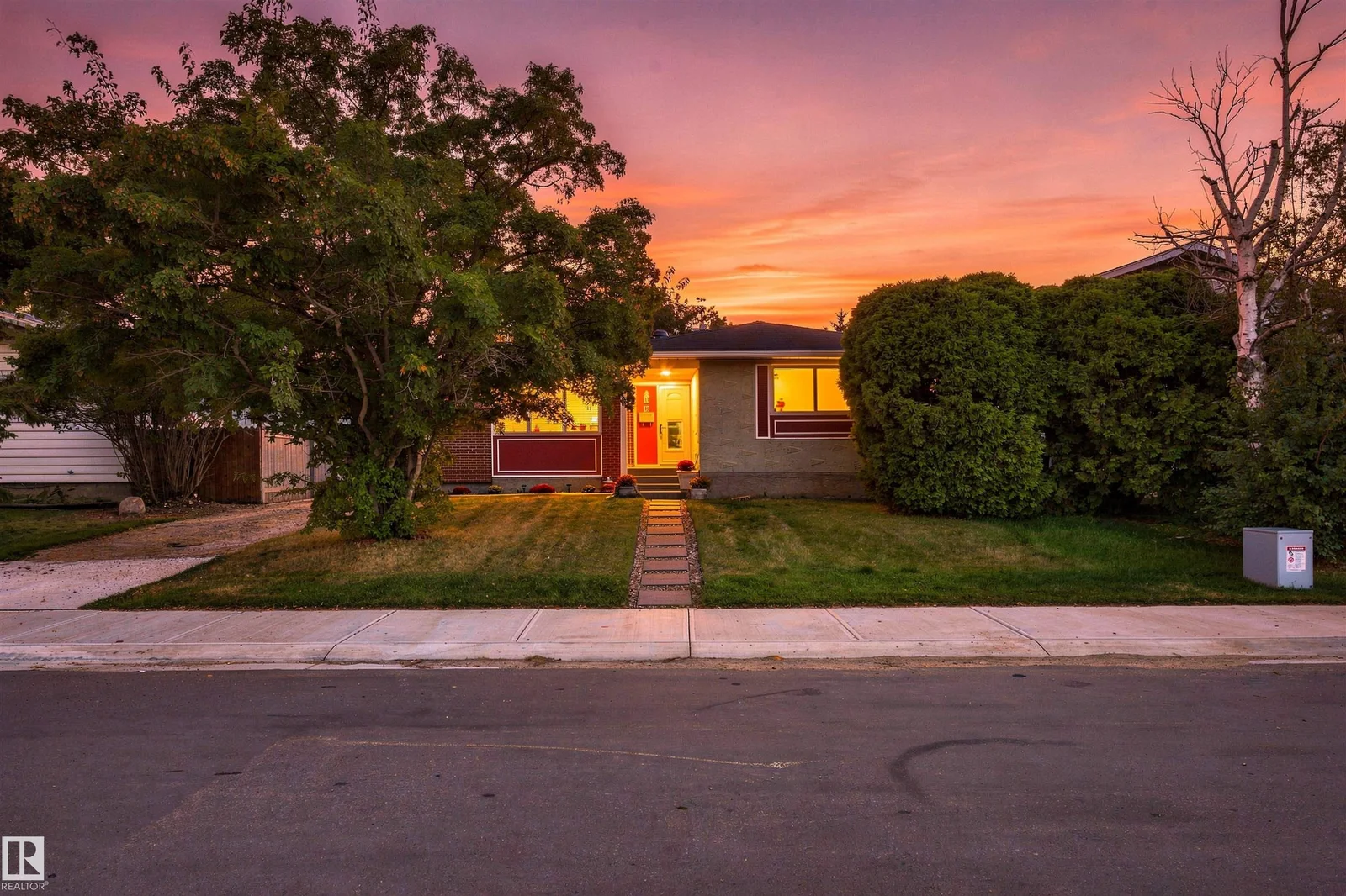 12 HUGHES RD NW, Edmonton