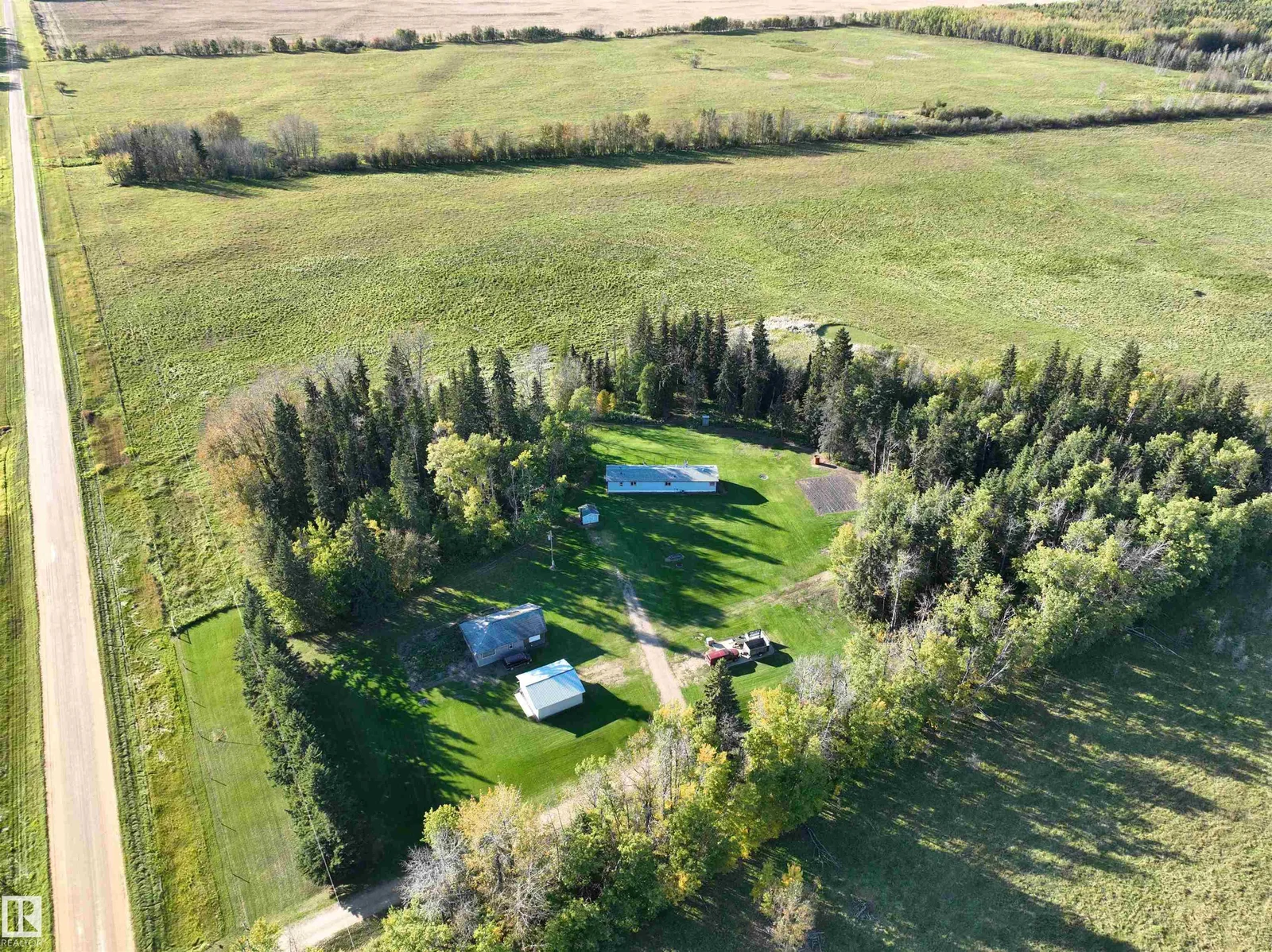 242082A TWP RD 631, Rural Athabasca County