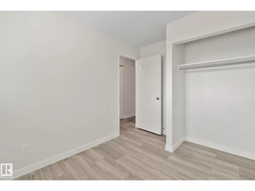 18337 66 AV NW