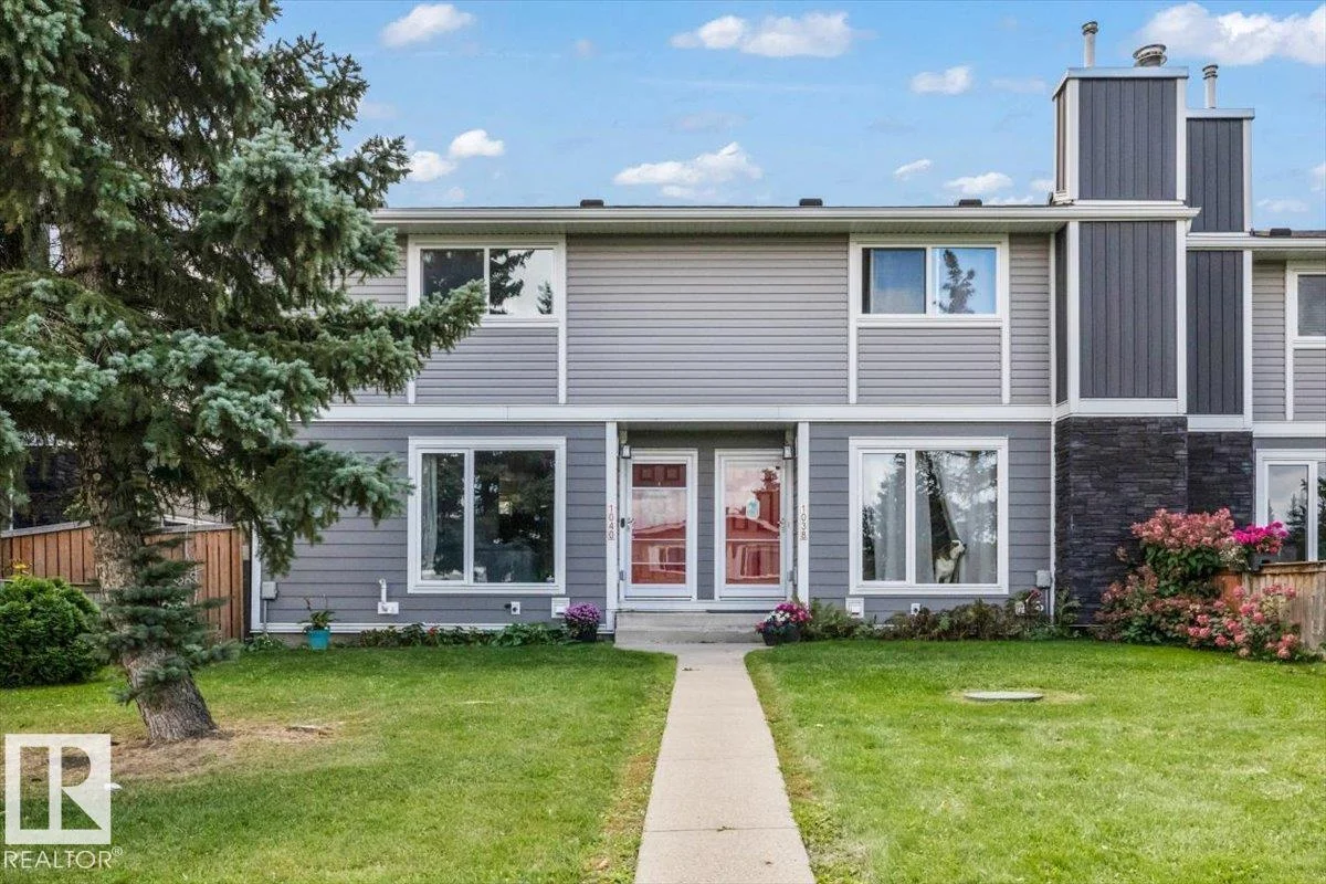 1040 Lakewood RD N NW NW, Edmonton