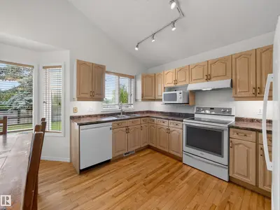 Photo 2 of 1404 FALCONER RD NW