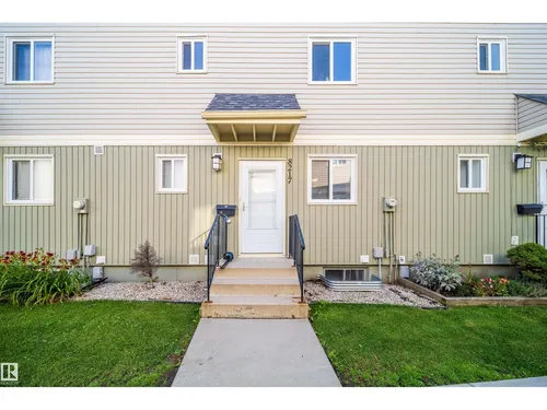 8217 182 ST NW NW