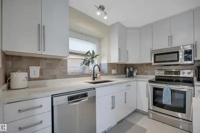 Photo 2 of 5735 152A AV NW