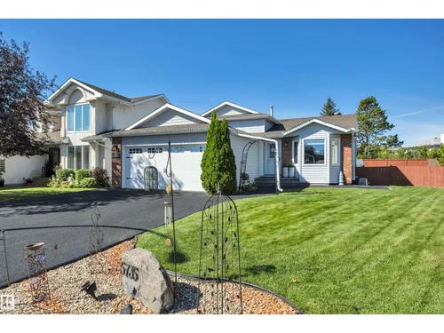 5735 152A AV NW