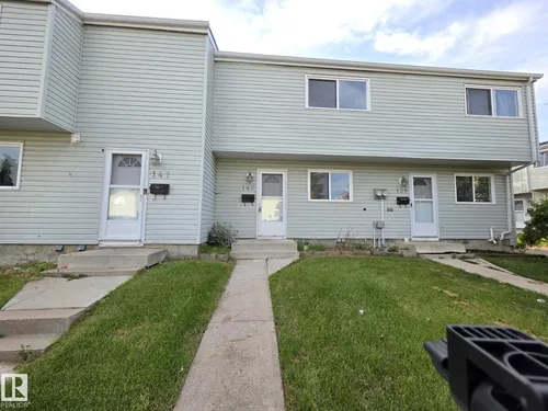 140 Dickinsfield CO NW NW