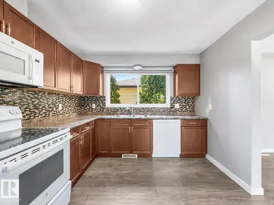 Photo 1 of 13540 110 ST NW