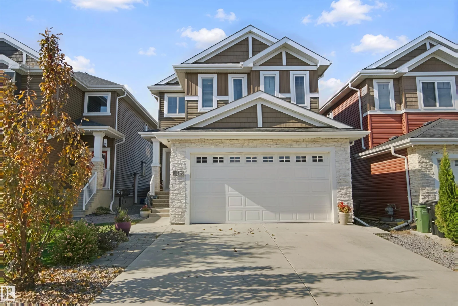 3895 ROBINS CR NW, Edmonton