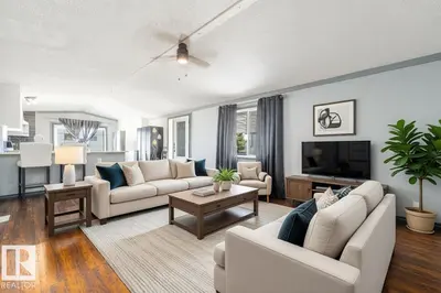 Photo 4 of #2514 10770 Winterburn RD NW NW