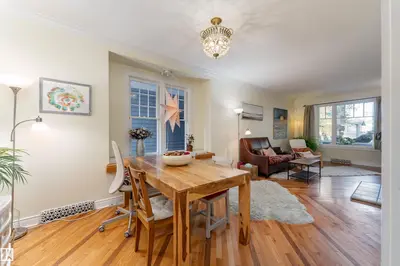 Photo 2 of 11225 127 ST NW